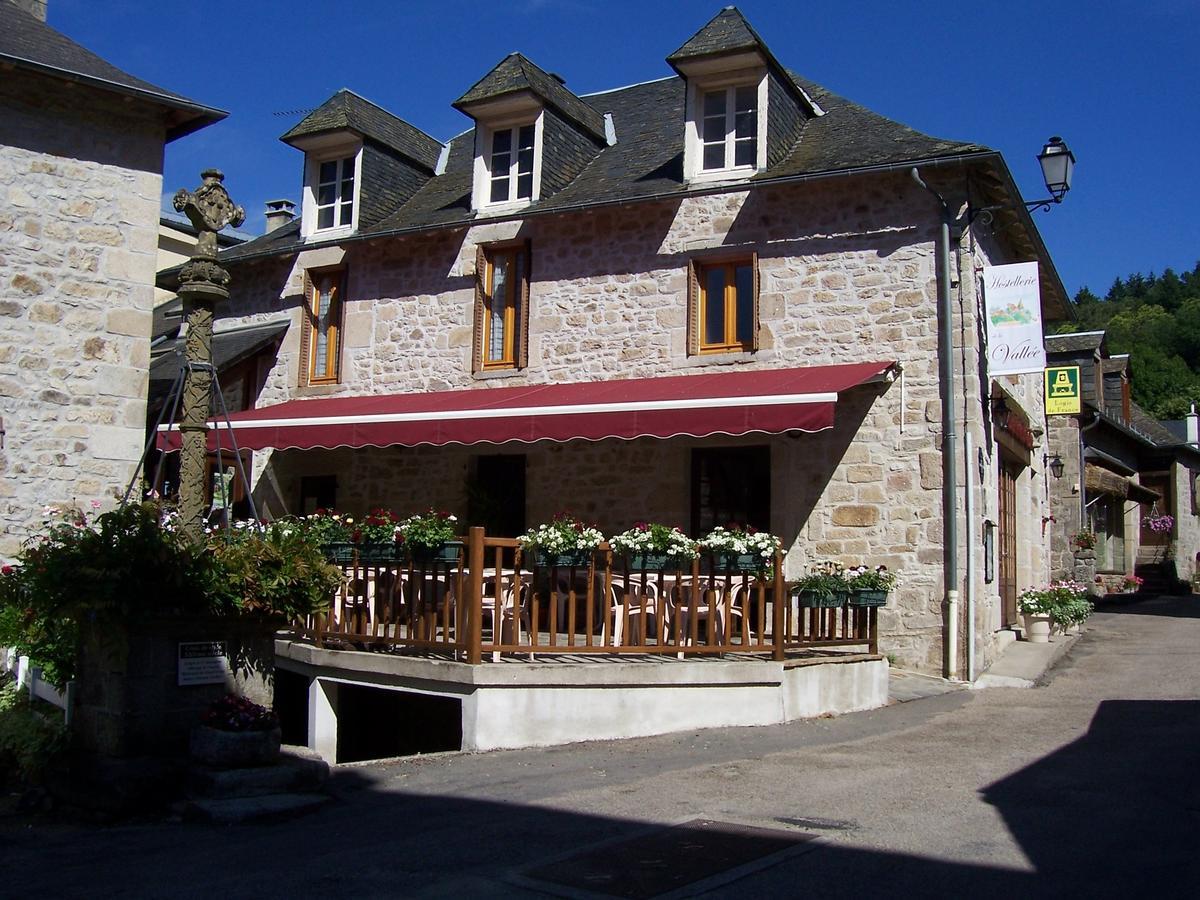 L'Hostellerie De La Vallee Gimel-les-Cascades Exterior photo